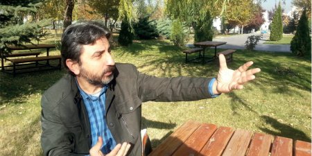 Edebiyat ve Gençlik: Hüseyin Akın