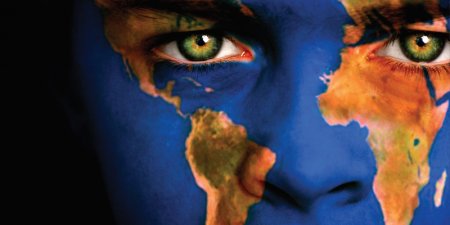 İnsan İnsanın Yurdudur